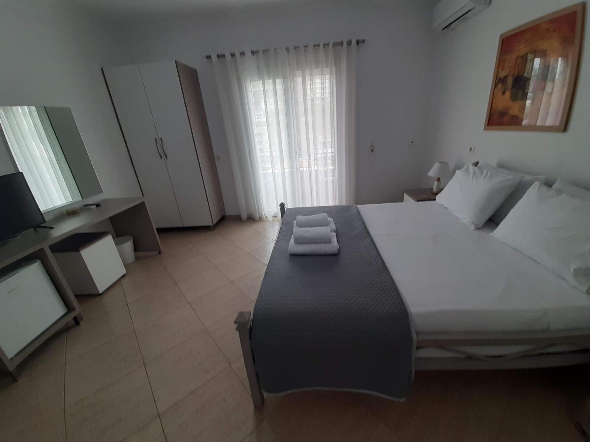 Meto Rooms Sarandë Exterior foto