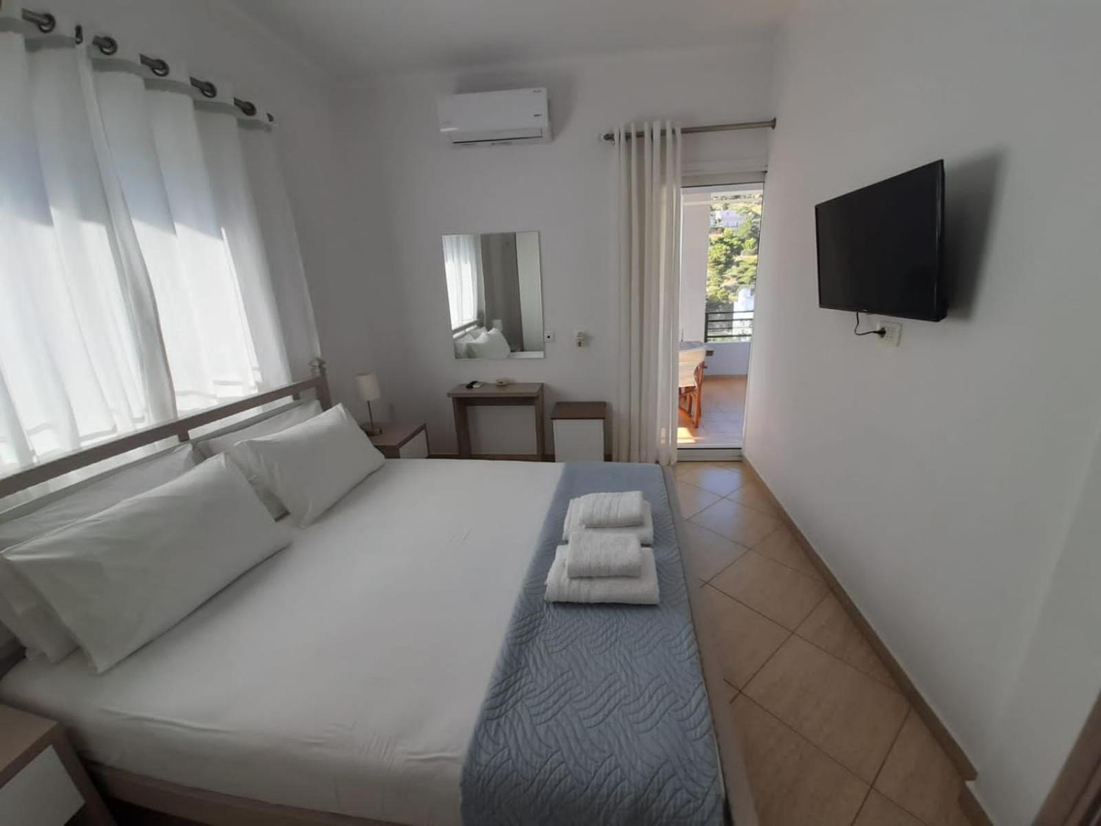 Meto Rooms Sarandë Exterior foto